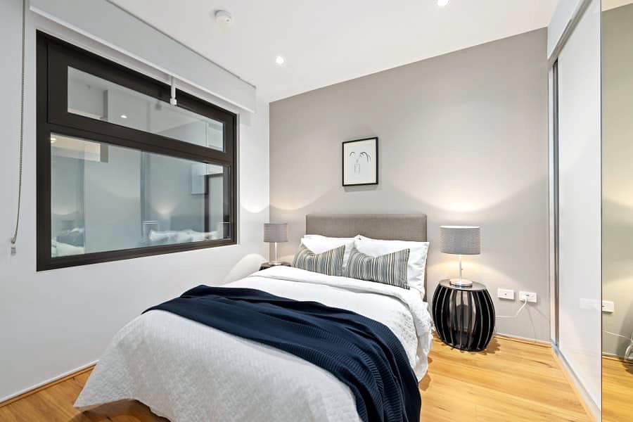 Private room in a great location - photo 1